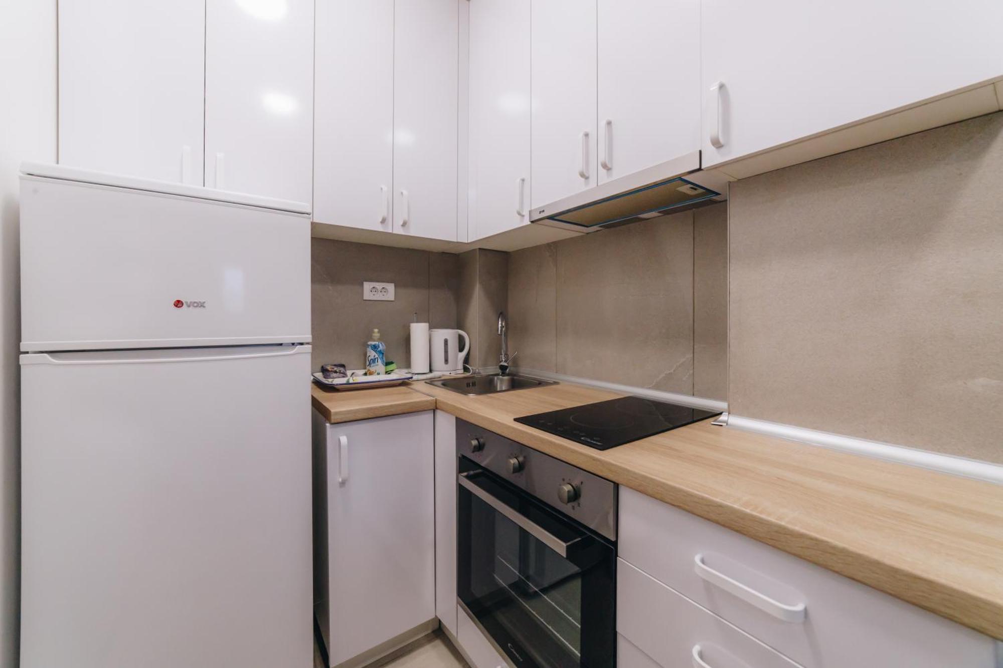 Apartment Lust Premium