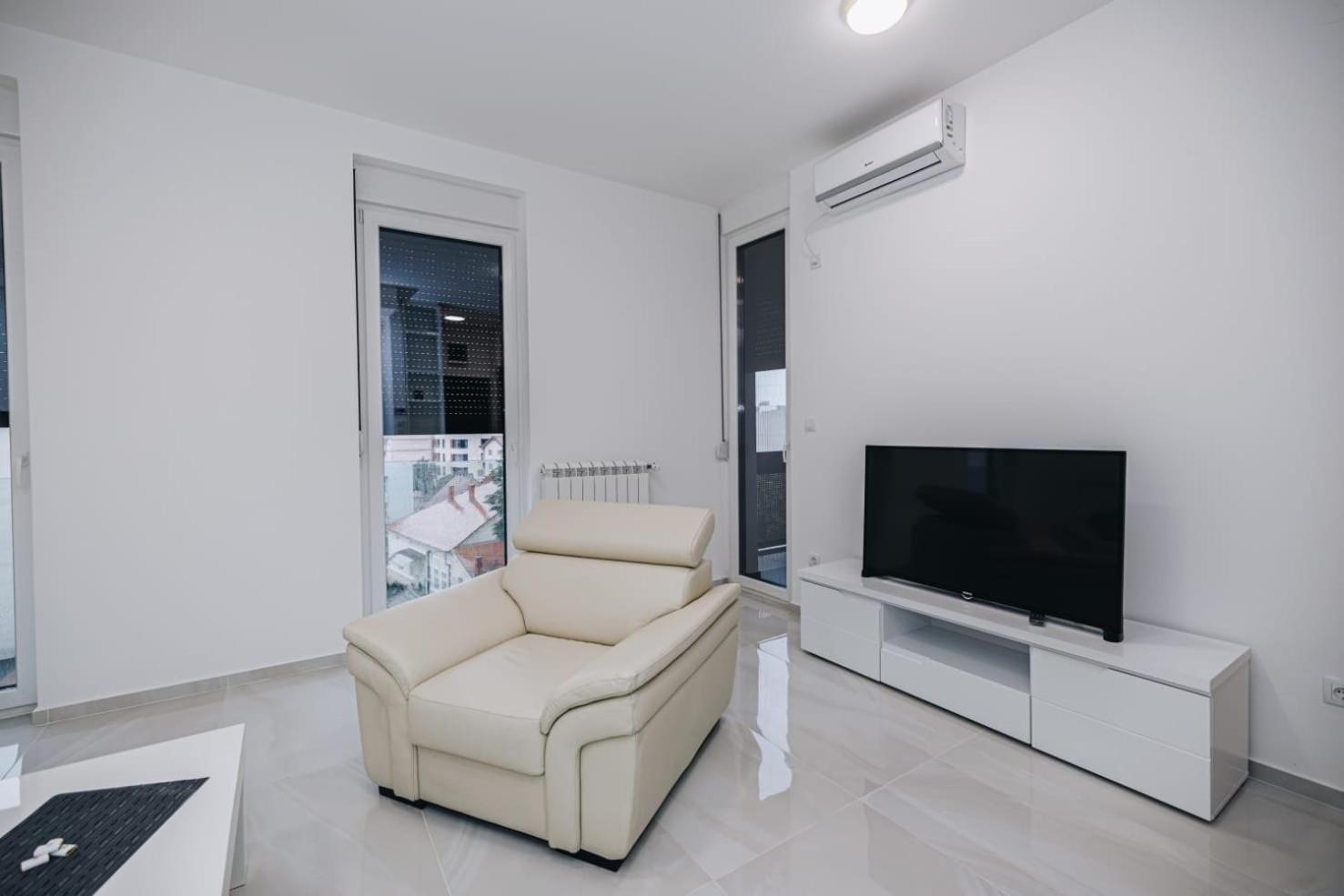 Apartment Lust Premium Kragujevac